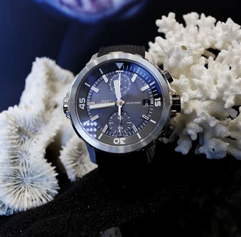 Monochrome Reviews the IWC Aquatimer Chronograph Edition 